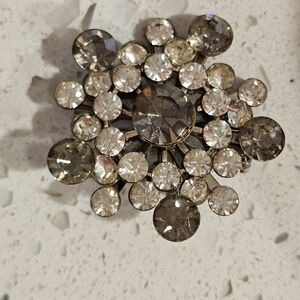 Vintage art deco cluster brooch pin